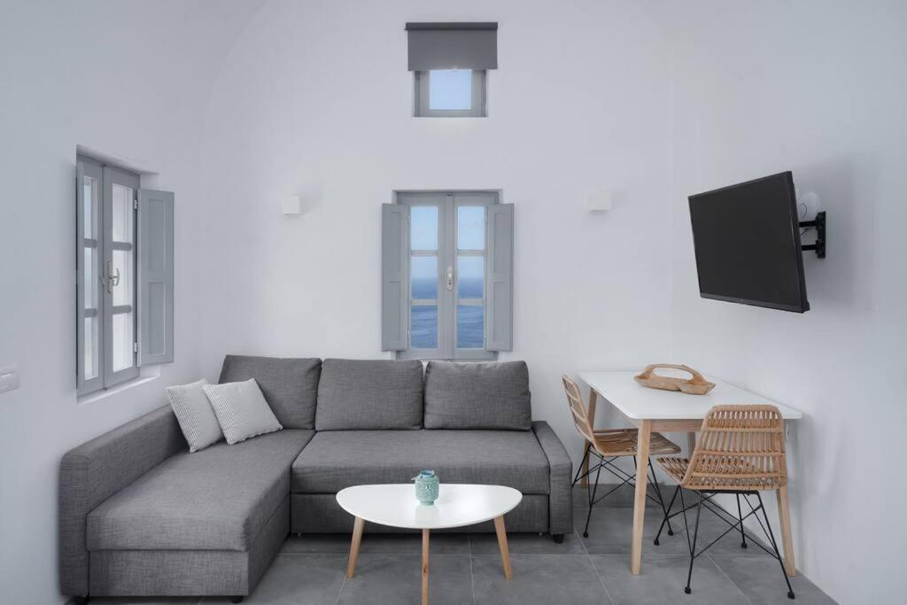 Santorini Sea View Apartments Vourvoúlos Esterno foto